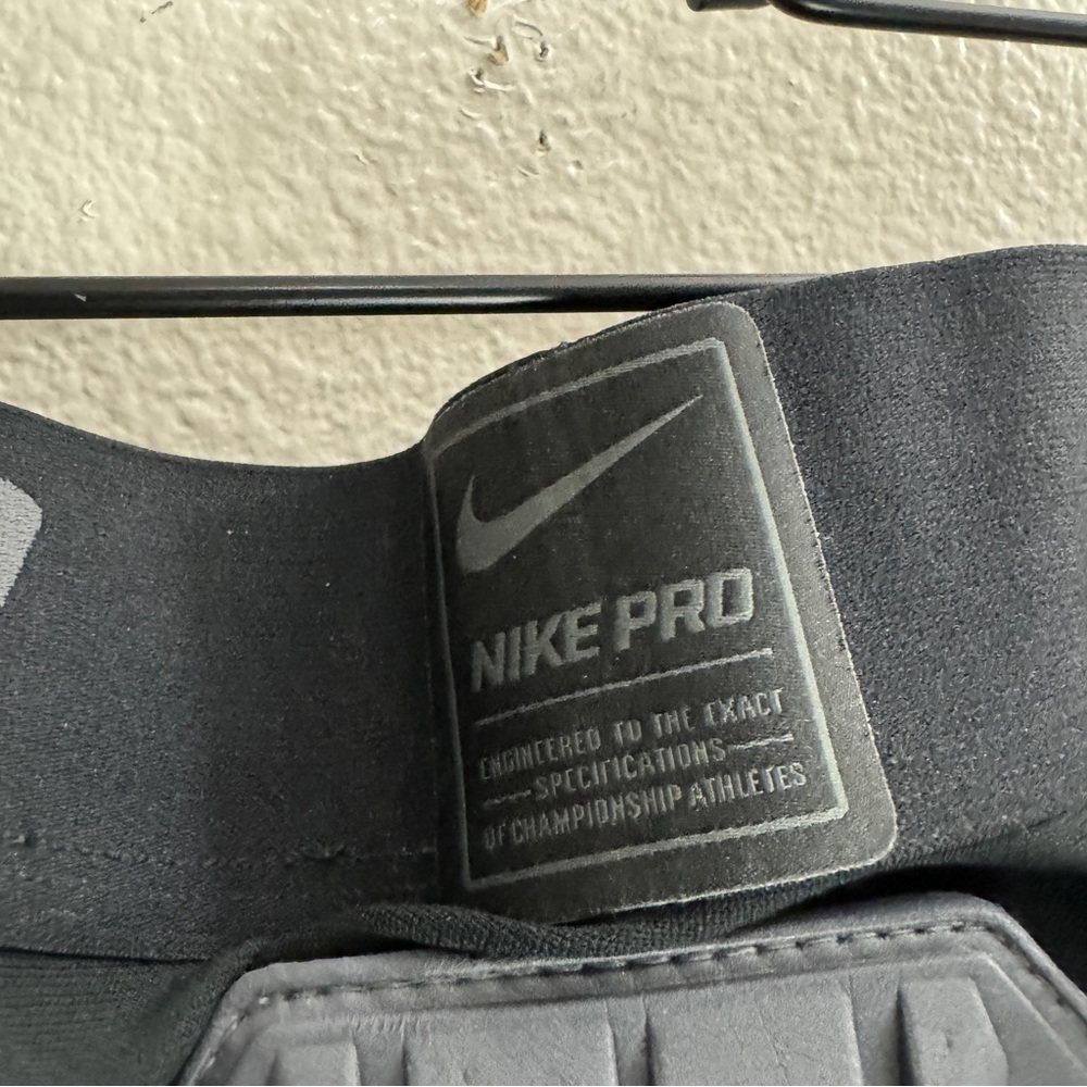 Nike Pro Hyperstrong Padded Compression Shorts Si… - image 6